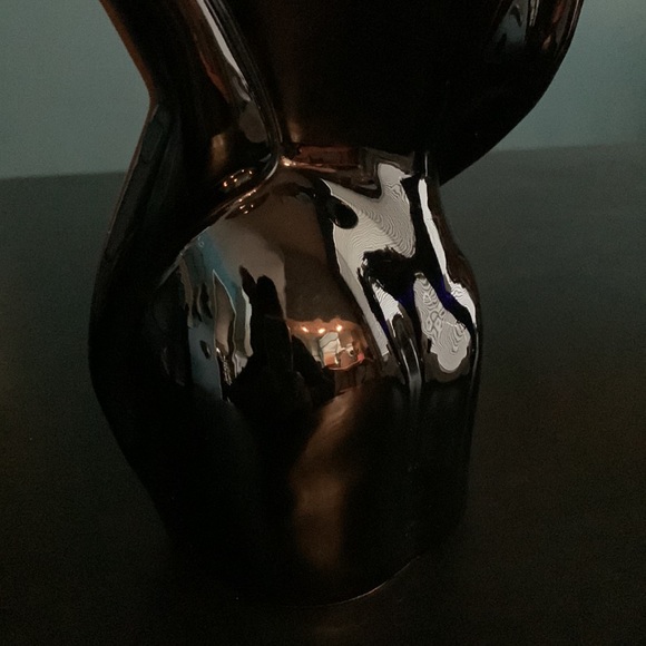 Vintage Mid Century Ceramic Shiny Glaze Female Figurine - Picture 13 of 13